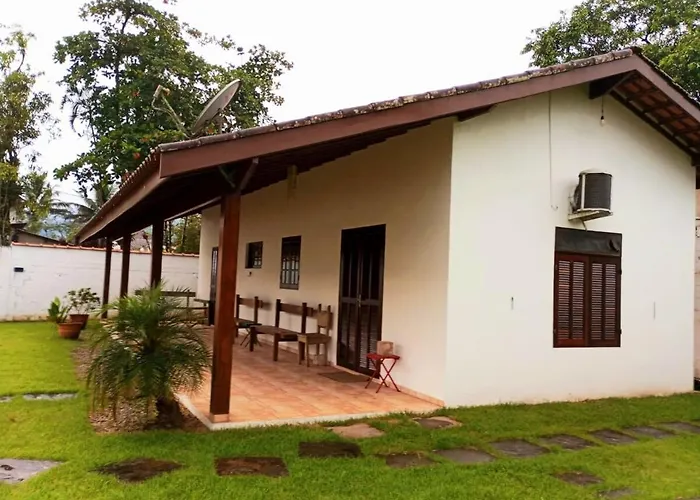 Casa Deliciosa, Vista Para Montanha, Wifi, Ar Condicionado, Quintal Enorme!