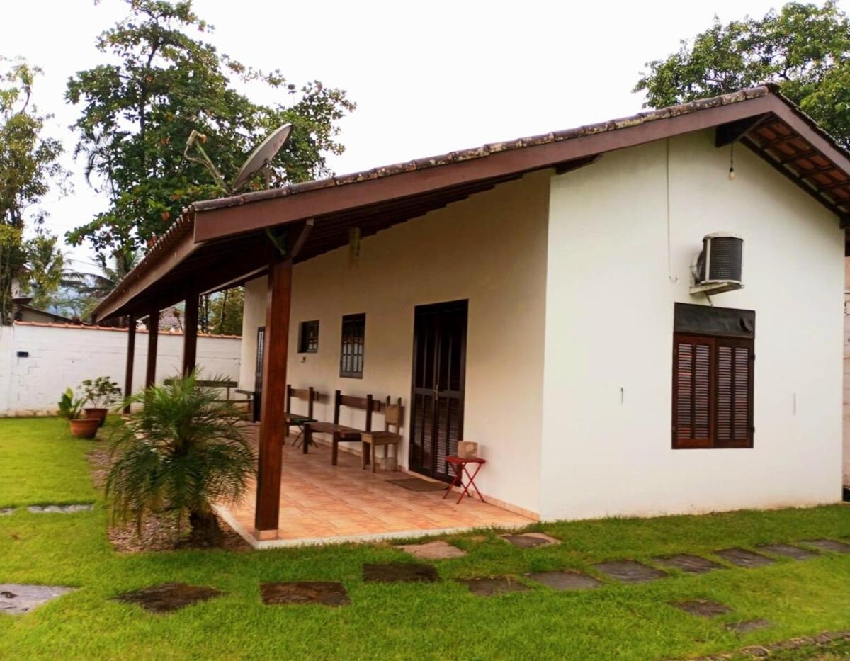 Casa Deliciosa, Vista Montanha, Wifi, Ar Condicionado, Quintal Enorme! Casa de férias