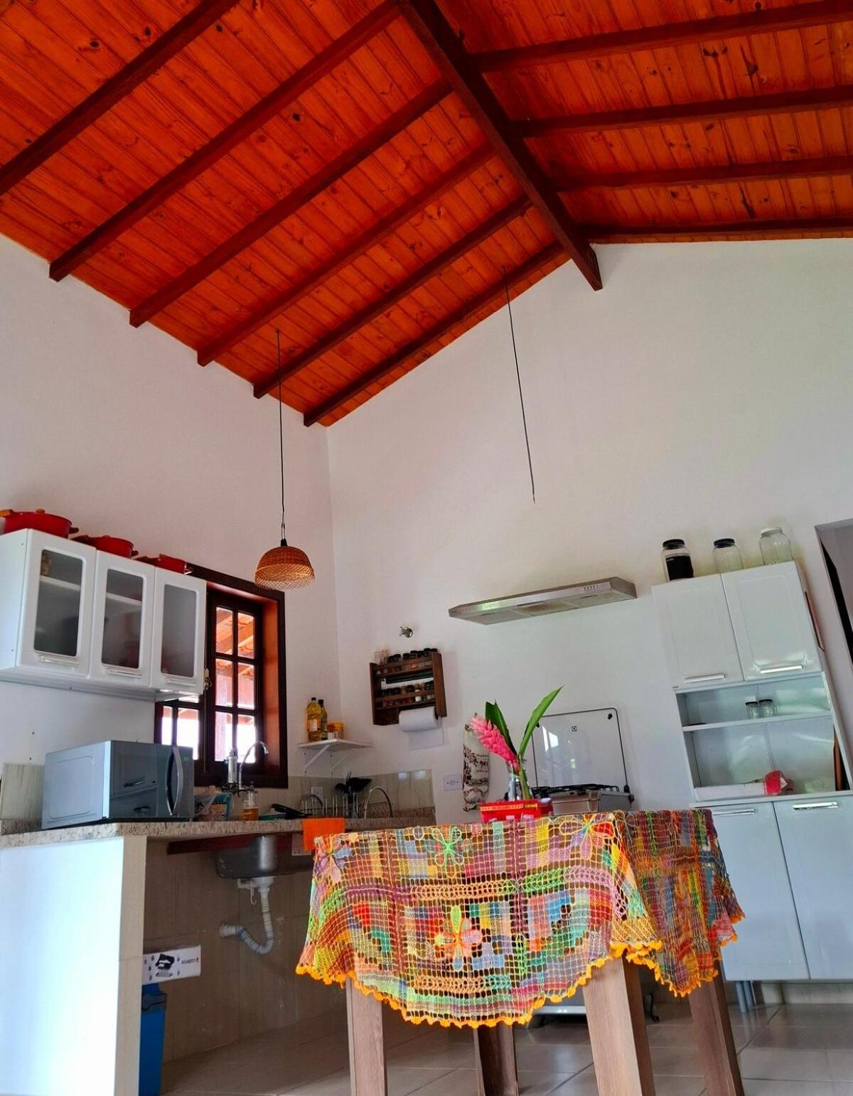 Casa de férias Casa Deliciosa, Vista Montanha, Wifi, Ar Condicionado, Quintal Enorme! *